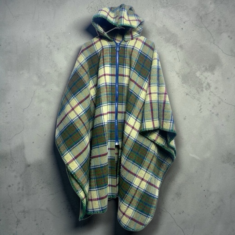 Vintage 70s Womens Wool Plaid Hooded Cape Poncho Zip Front Blanket Wrap One Size